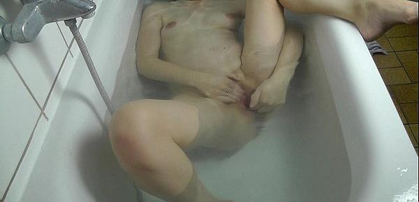  Amateur pregnant bathtub teen first time shower masturbating sex fantasy tits